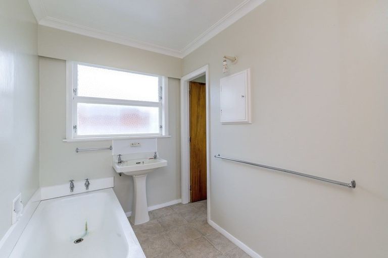 Photo of property in 33 Duke Street, Levin, 5510