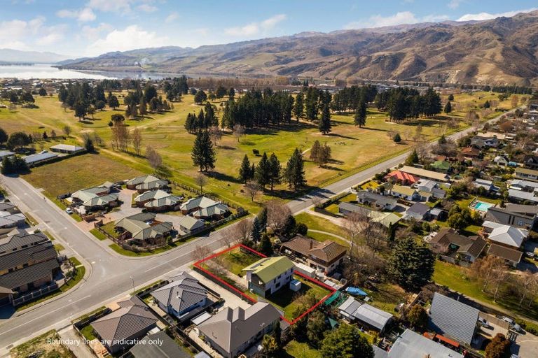 Photo of property in 108 Neplusultra Street, Cromwell, 9310