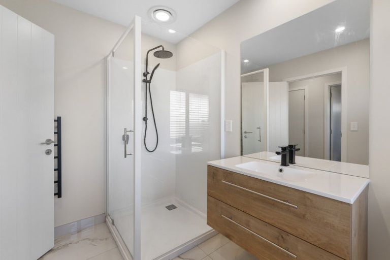 Photo of property in 32 Tawhai Crescent, Wharewaka, Taupo, 3330