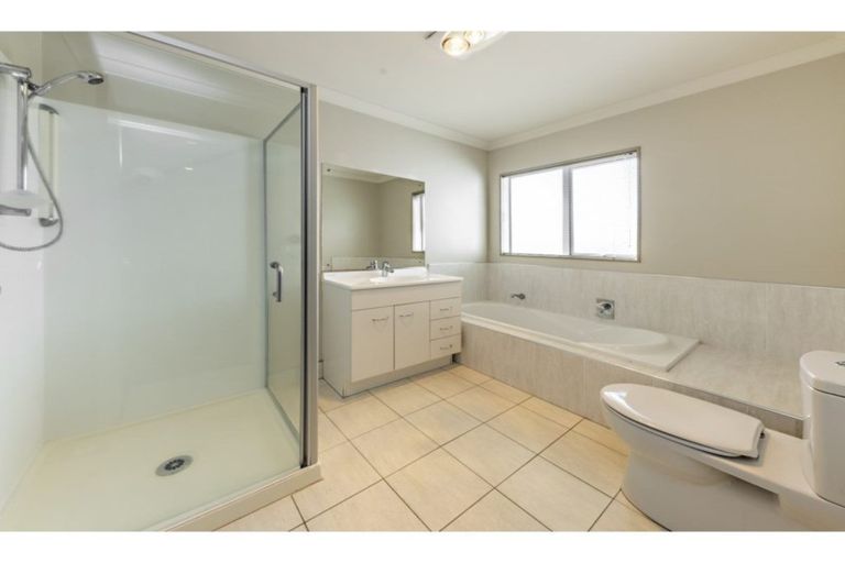 Photo of property in 7 Birchlands Road, Flat Bush, Auckland, 2019