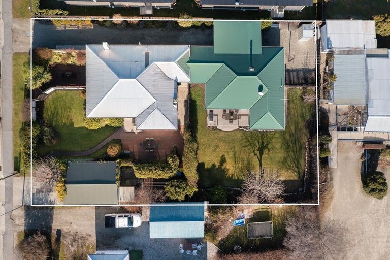 Photo of property in 65 Helwick Street, Wanaka, 9305