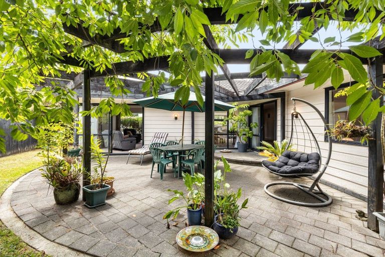 Photo of property in 6 Moreland Avenue, Pukete, Hamilton, 3200