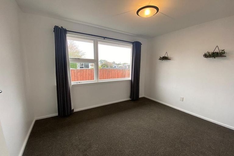 Photo of property in 19 Helmsdale Street, Burwood, Christchurch, 8083