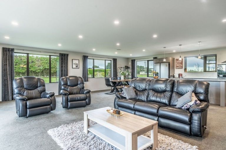 Photo of property in 170 Moore Road, Lorneville, Invercargill, 9874