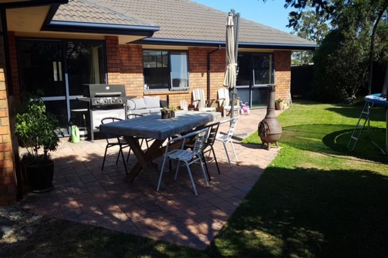 Photo of property in 12 Picasso Place, Rolleston, 7614