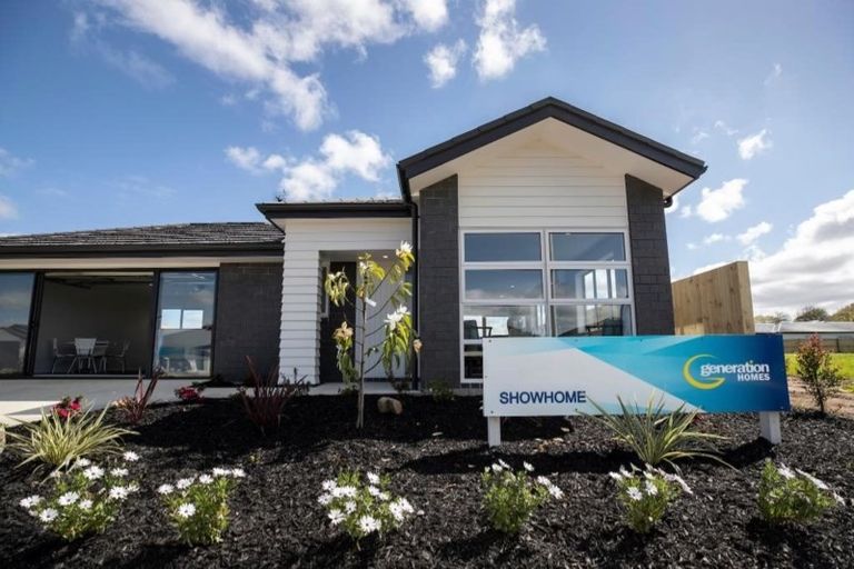 Photo of property in 16 Tawhiti Road, Pukekohe, 2120