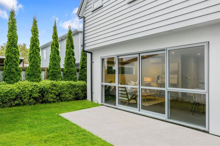 Photo of property in 2/33 Elizabeth Street, Riccarton, Christchurch, 8041