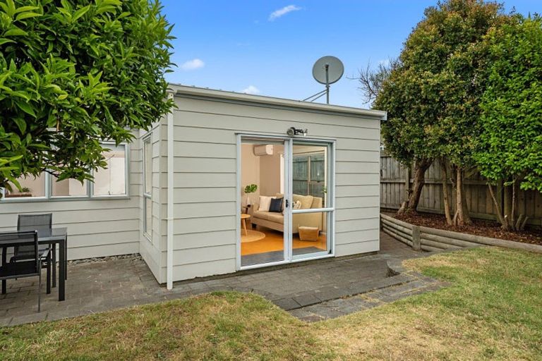 Photo of property in 1208b Papamoa Beach Road, Papamoa Beach, Papamoa, 3118