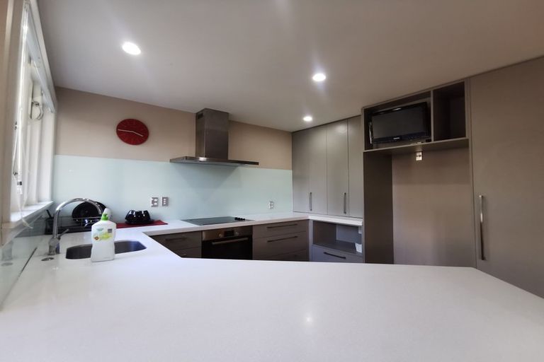 Photo of property in 112 Hamilton Avenue, Ilam, Christchurch, 8041