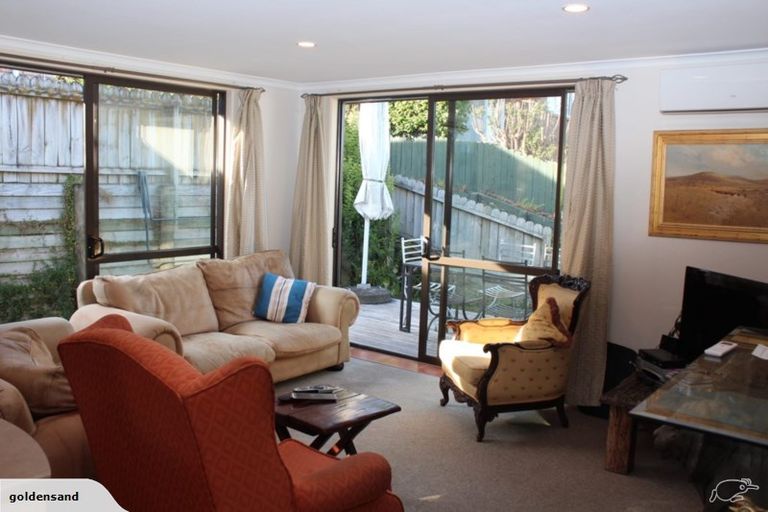 Photo of property in 14 Walter Macdonald Street, Howick, Auckland, 2014