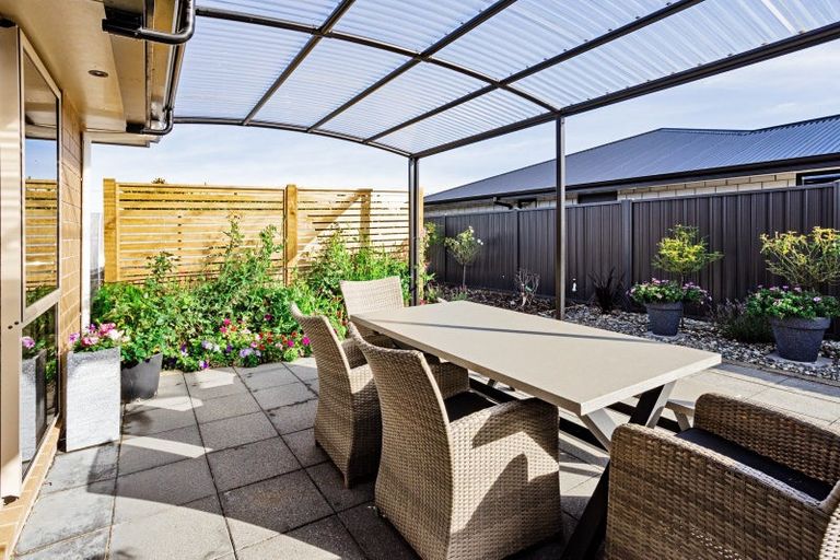 Photo of property in 65 Oteramika Road, Rockdale, Invercargill, 9812