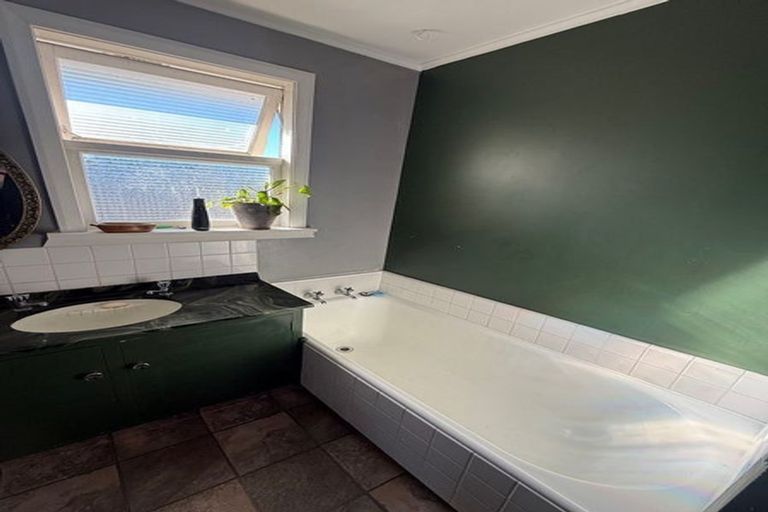 Photo of property in 69 Stephenson Street, Blenheim, 7201