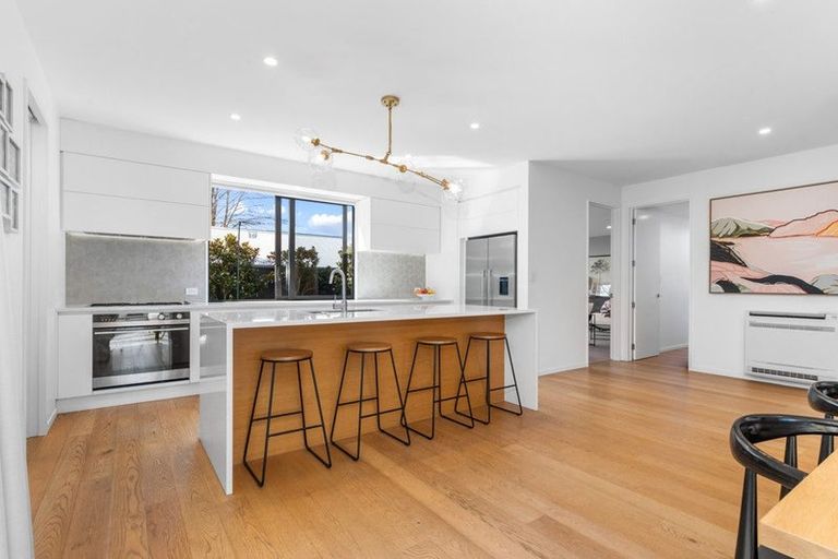 Photo of property in 10 Claremont Avenue, Papanui, Christchurch, 8053