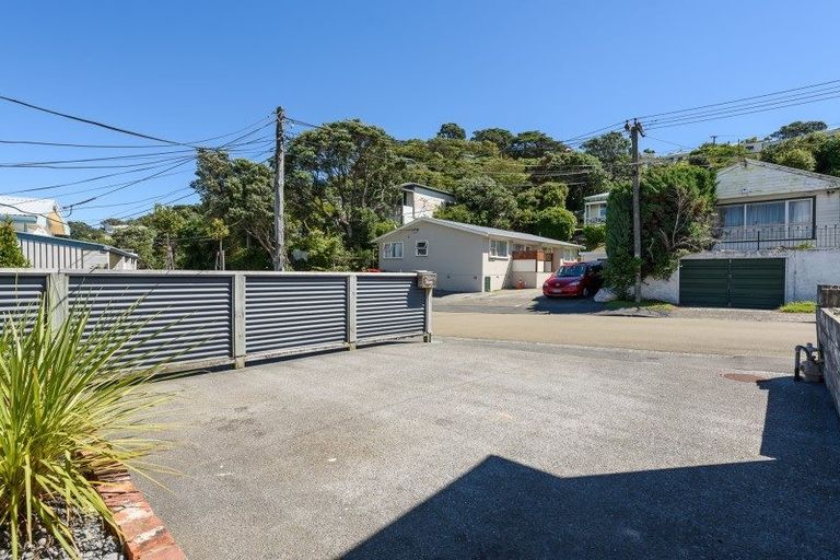 Photo of property in 24 Charlotte Avenue, Brooklyn, Wellington, 6021