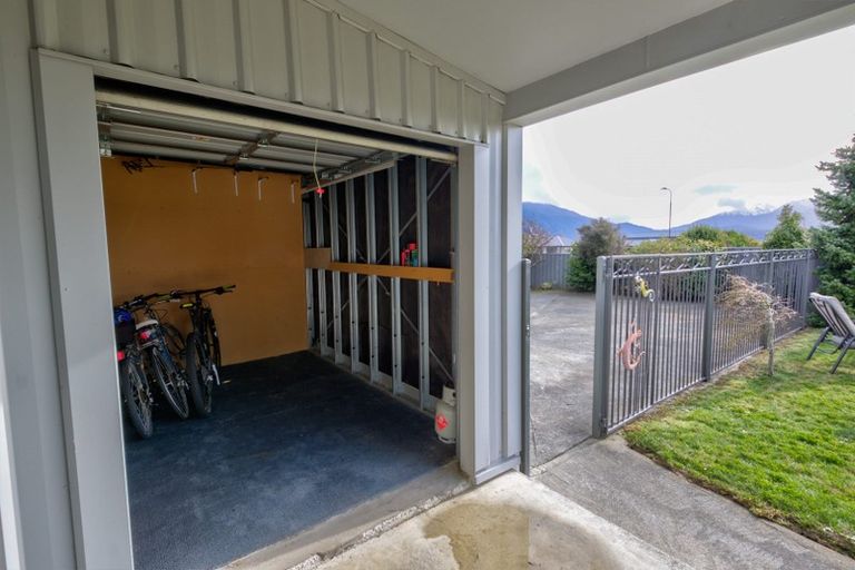 Photo of property in 18 Acheron Way, Te Anau, 9600