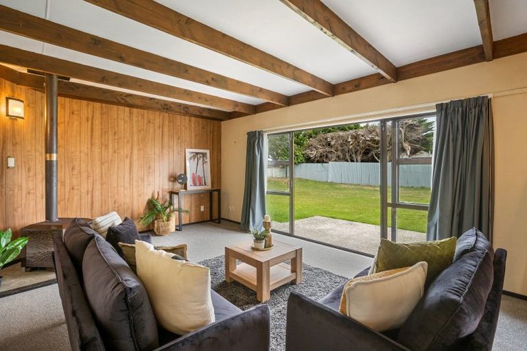 Photo of property in 9 Aaron Court, Paraparaumu Beach, Paraparaumu, 5032