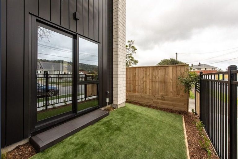 Photo of property in 1/10 Biddle Crescent, Taita, Lower Hutt, 5011