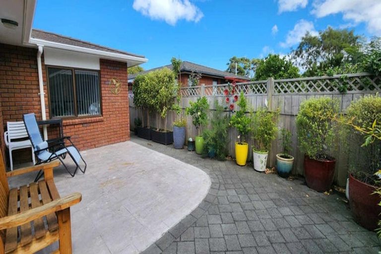 Photo of property in 1 Loader Place, Tawhero, Whanganui, 4501