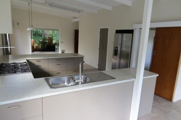 Photo of property in 23 Weka Road, Raumati Beach, Paraparaumu, 5032