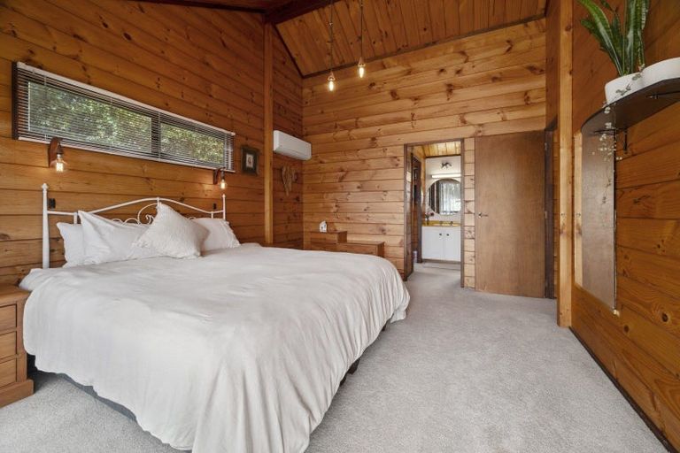 Photo of property in 10 Utuhina Road, Springfield, Rotorua, 3015