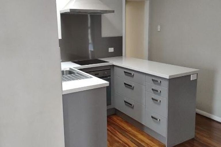 Photo of property in 35 Cockerell Street, Brockville, Dunedin, 9011