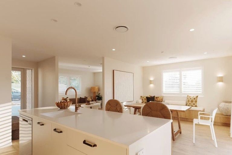 Photo of property in 15 Sands Road, Glenbervie, 0173