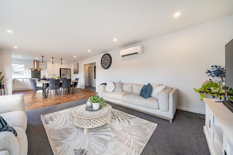 Photo of property in 25a Hikurangi Street, Trentham, Upper Hutt, 5018