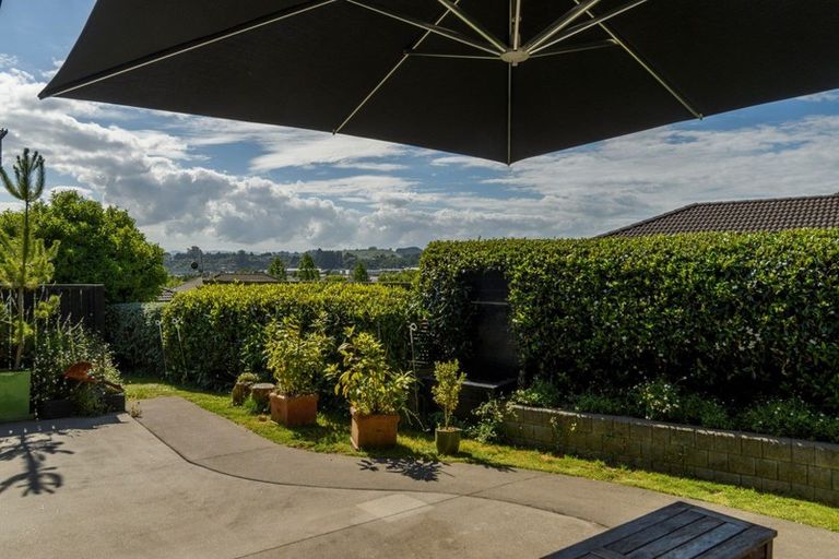 Photo of property in 49 Bathurst Crescent, Pyes Pa, Tauranga, 3112