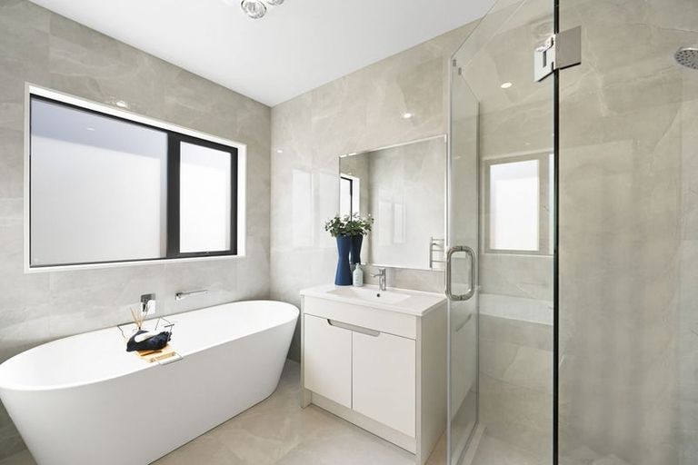 Photo of property in 78 Forest Lake Road, Forest Lake, Hamilton, 3200