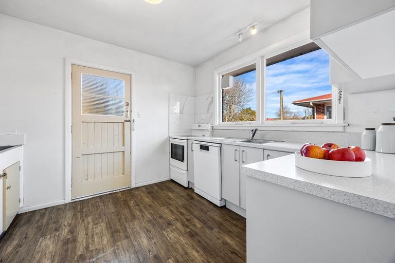 Photo of property in 2 Kiltie Street, Upper Riccarton, Christchurch, 8041