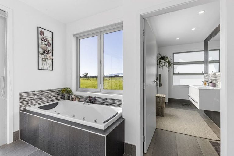 Photo of property in 382 Taukoro Road, Morrinsville, 3375