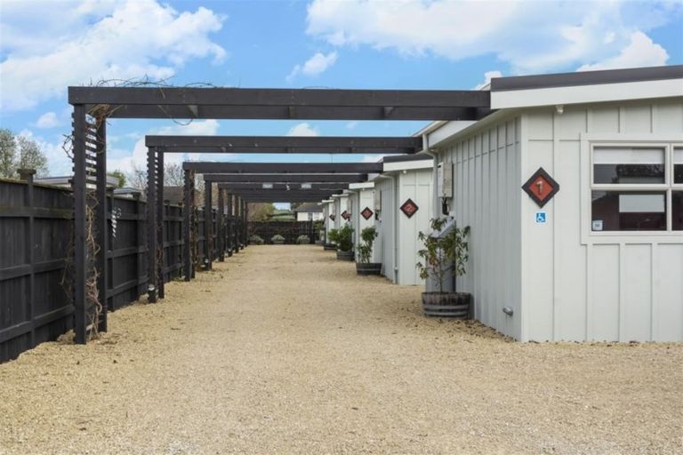 Photo of property in 24 Cologne Street, Martinborough, 5711