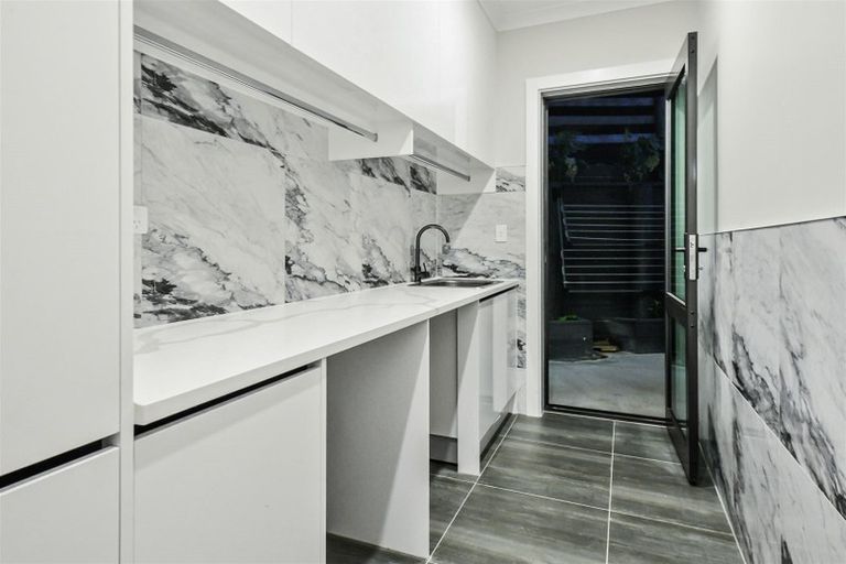 Photo of property in 34 Rose Berry Crescent, Flagstaff, Hamilton, 3210