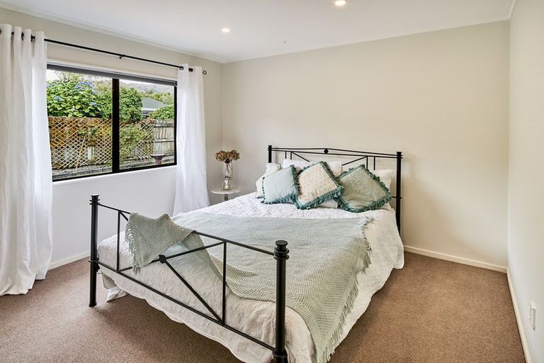 Photo of property in 110 School Road, Te Horo, Otaki, 5582