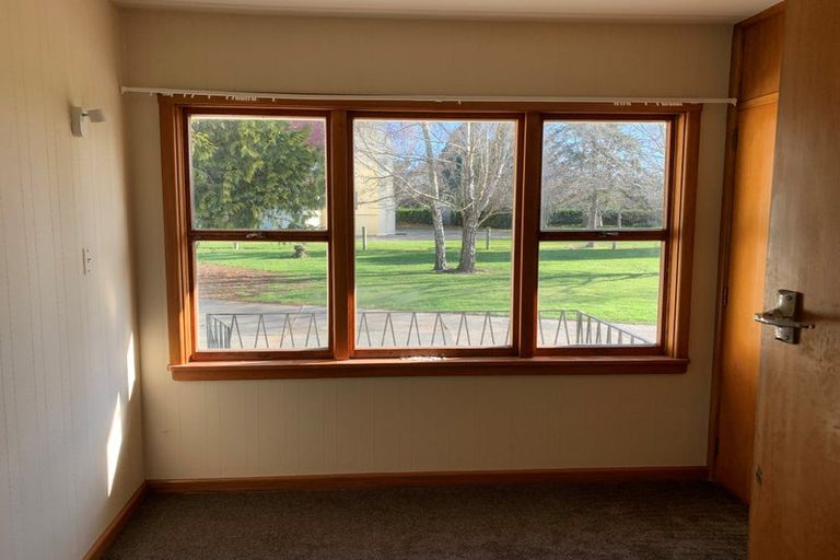 Photo of property in High Street, Leeston, 7632