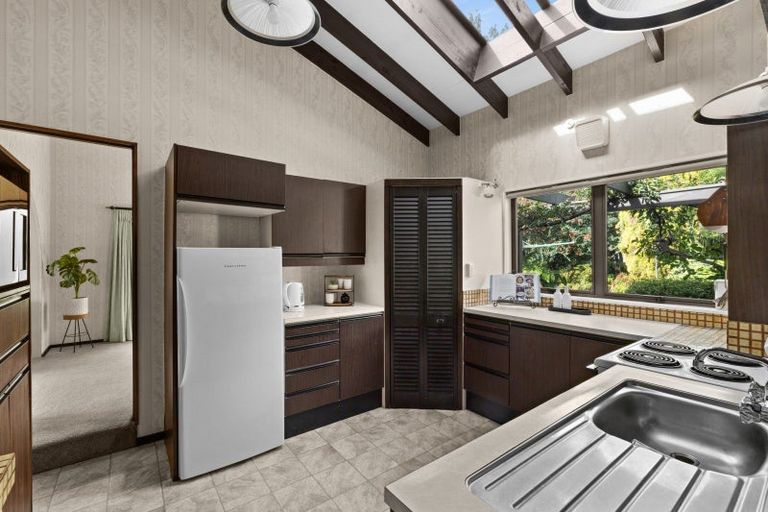 Photo of property in 15 Corwen Place, Mayfair, Hastings, 4122