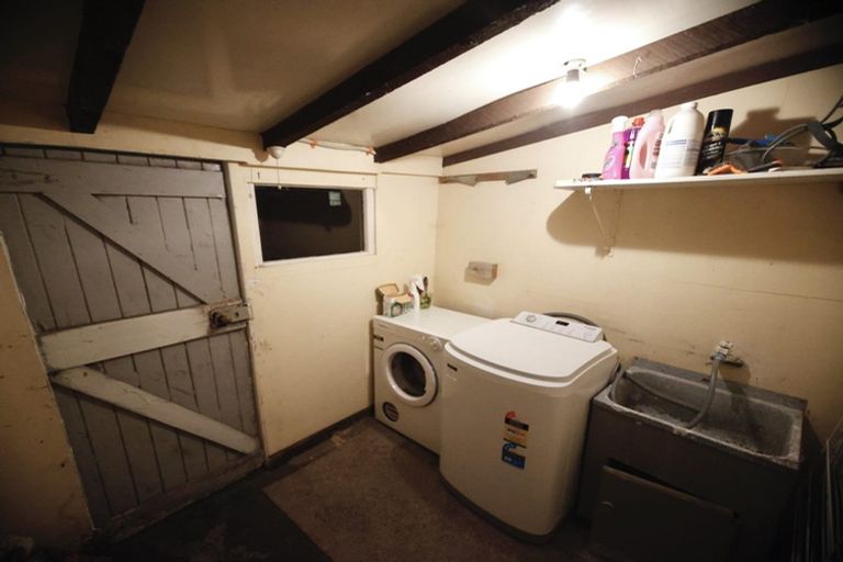 Photo of property in 76 Fingall Street, South Dunedin, Dunedin, 9012