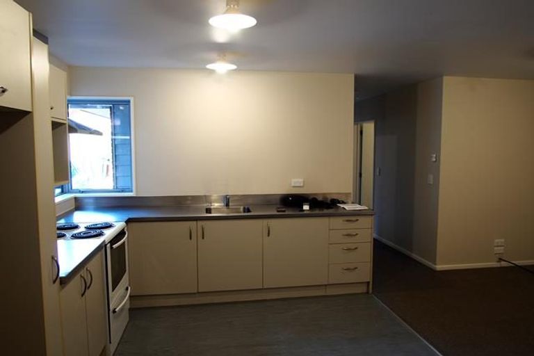 Photo of property in 18d Defoe Place, Waltham, Christchurch, 8023