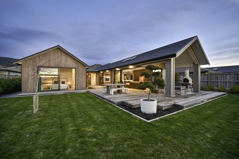 Photo of property in 55 Daelyn Drive, Richmond, 7020