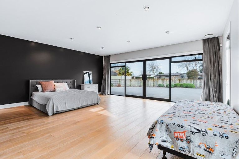 Photo of property in 10 Brighton Grove, Newstead, Hamilton, 3286