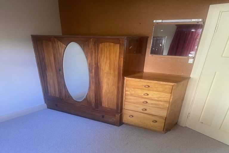 Photo of property in 84a Creswick Terrace, Northland, Wellington, 6012