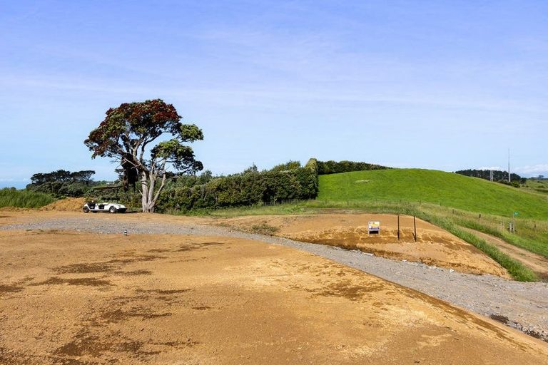 Photo of property in 29 Washer Road, Omata, New Plymouth, 4374