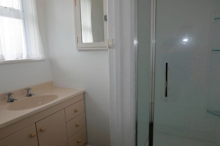 Photo of property in 1 Hadfield Street, Levin, 5510