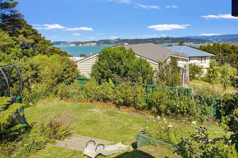 Photo of property in 6 Punga Place, Whitianga, 3510