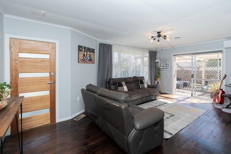 Photo of property in 33 Garden Heights Avenue, Glenview, Hamilton, 3206