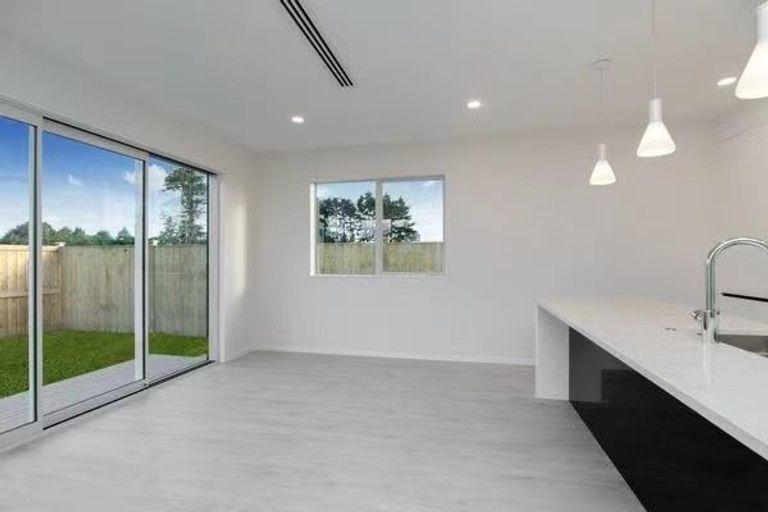 Photo of property in 20 Pinefield Road, Whenuapai, Auckland, 0618