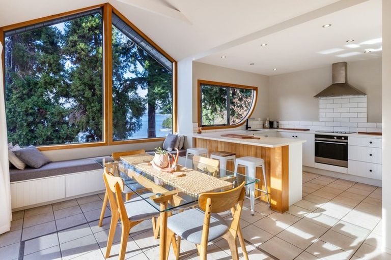 Photo of property in 1/870 Acacia Bay Road, Acacia Bay, Taupo, 3330