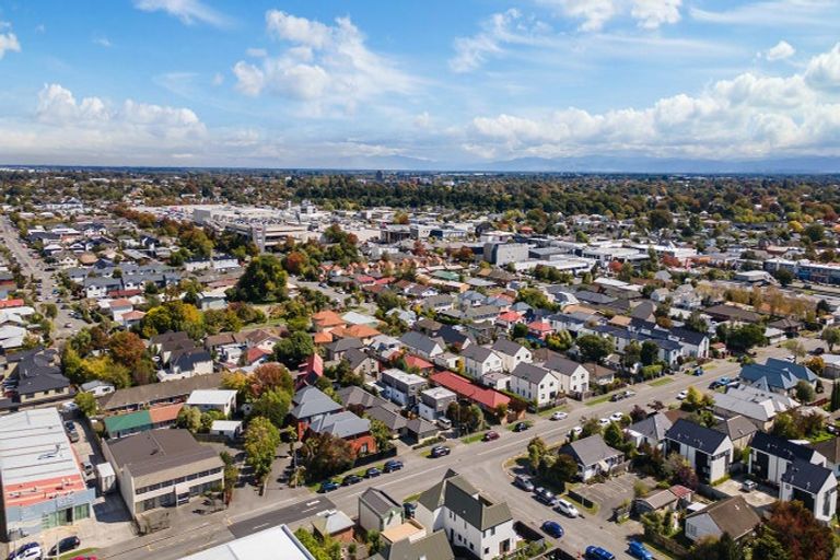 Photo of property in 71b Mandeville Street, Riccarton, Christchurch, 8011