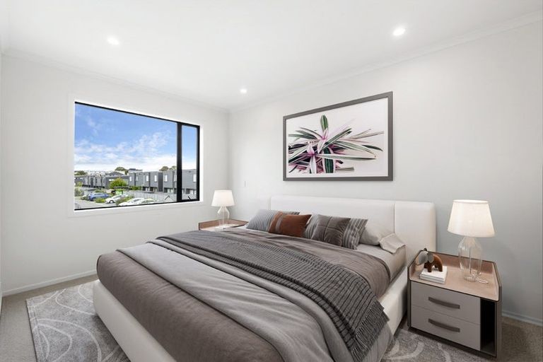 Photo of property in 8 Rigby Drive, Whenuapai, Auckland, 0618