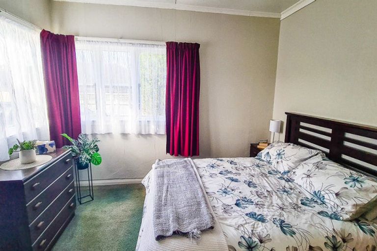 Photo of property in 16 Seabury Avenue, Foxton Beach, Foxton, 4815